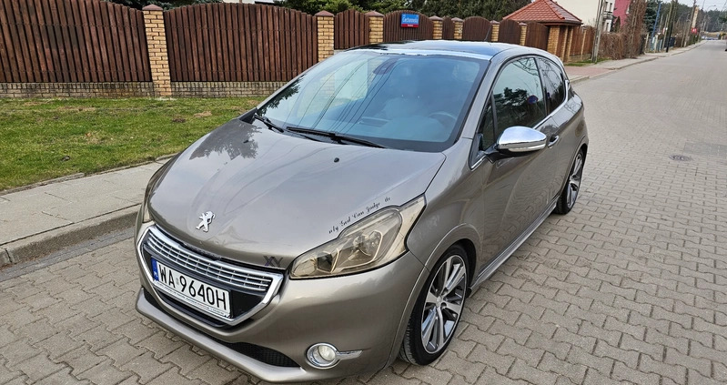 Peugeot 208 cena 28900 przebieg: 198000, rok produkcji 2015 z Stopnica małe 742